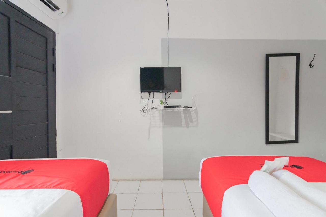 Reddoorz At Sani Guest House Balikpapan Ngoại thất bức ảnh