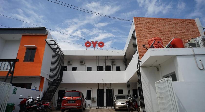 Reddoorz At Sani Guest House Balikpapan Ngoại thất bức ảnh