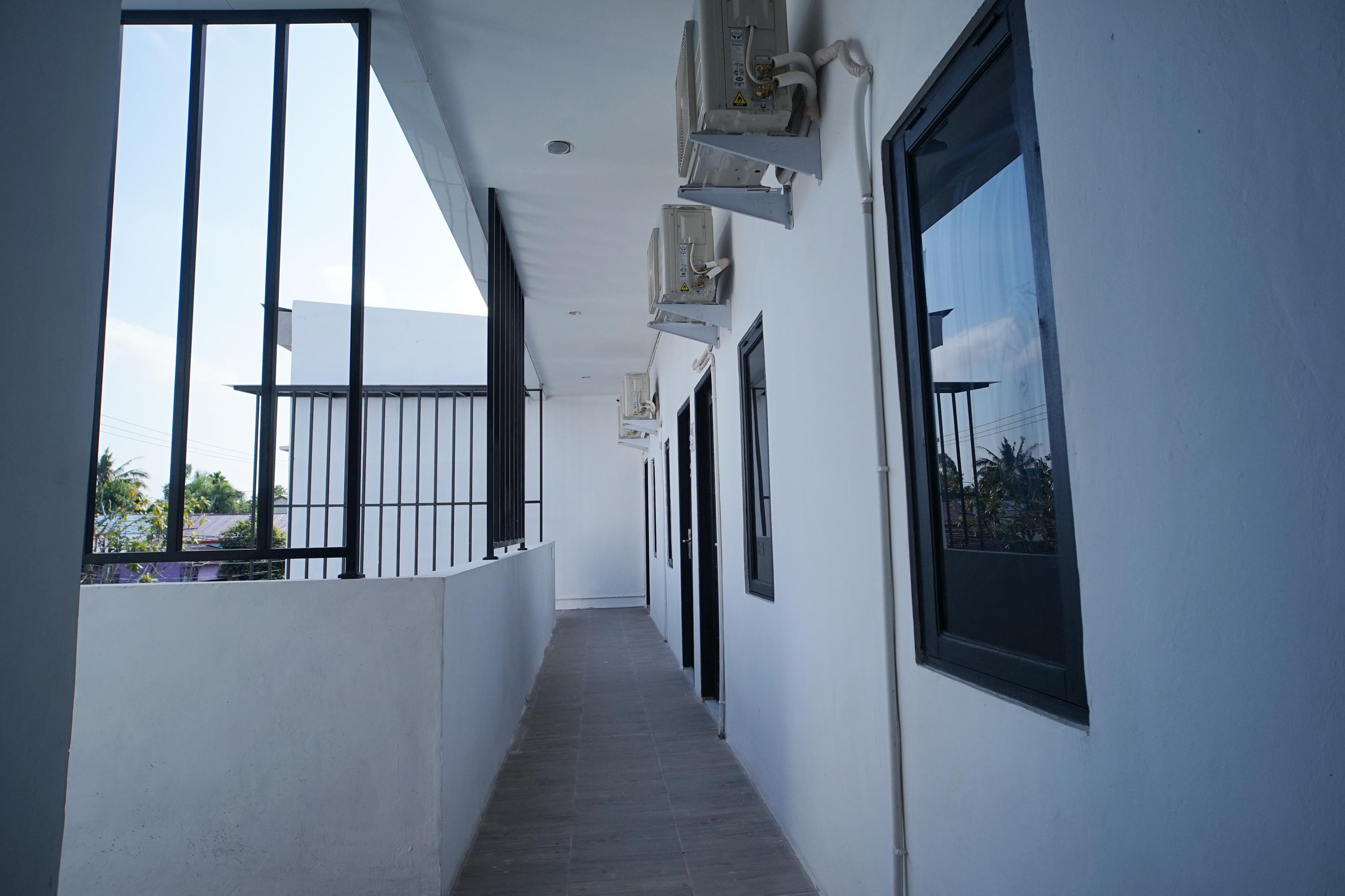 Reddoorz At Sani Guest House Balikpapan Ngoại thất bức ảnh